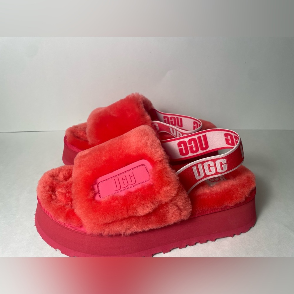 UGG rare platform disco slide taffy pink